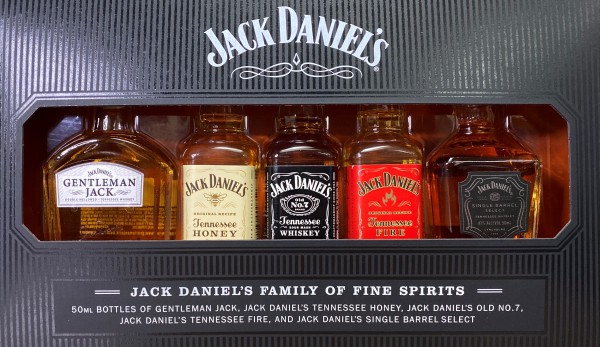 Jack Daniels - Mini Gift Set with Gentleman Jack, Tennessee Honey, Old ...